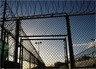 Двум заключенным в бердянской колонии продлили срок