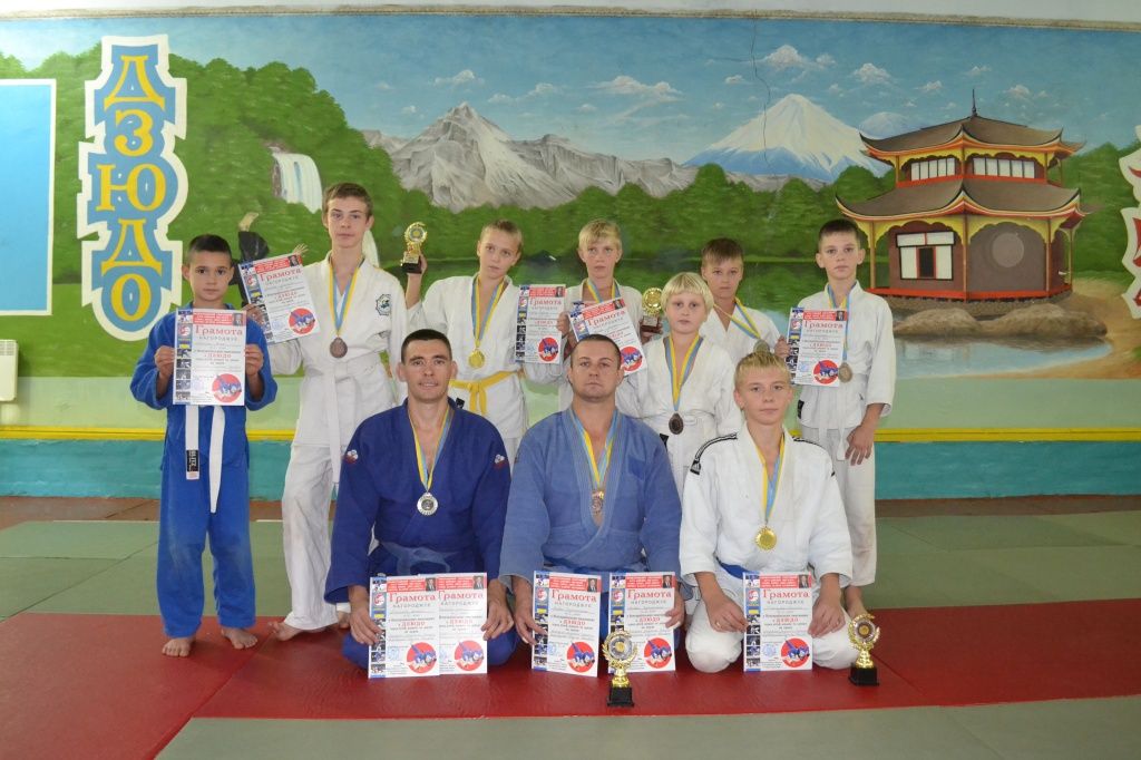 Команда дзюдоистов клуба «Борец» завоевали 4 золотые медали, 2 серебряные и 3 бронзовые