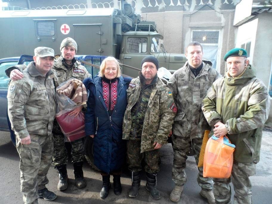 Киборги написали в Бердянск СМС: "Большое спасибо за ваши аптечки!"