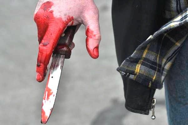 В Бердянске на АКЗ ударом ножа в спину был убит мужчина