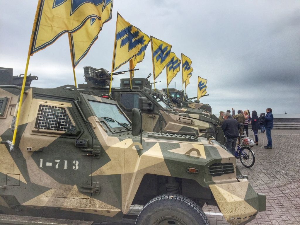 Выставка военной техники полка Азов (фото, видео)