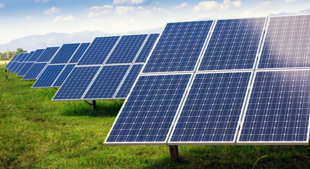 Сонячна електростанція для «корпорації Пономарьова». В Бердянську дробитимуть земельну ділянку, щоб обійти закон