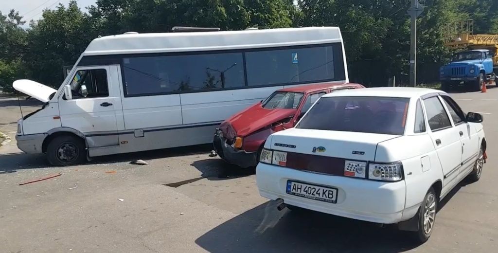 В Бердянске сразу две аварии с участием маршруток. Есть пострадавшие