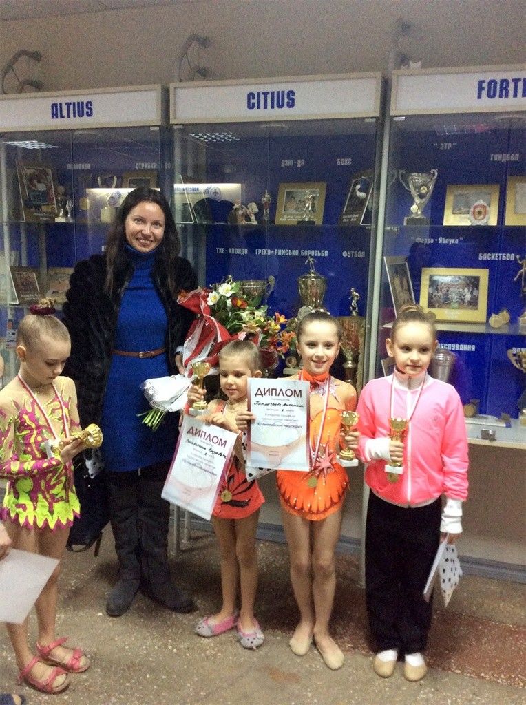 Бердянские гимнастки успешно выступили на турнире «Олимпийские надежды 2015»