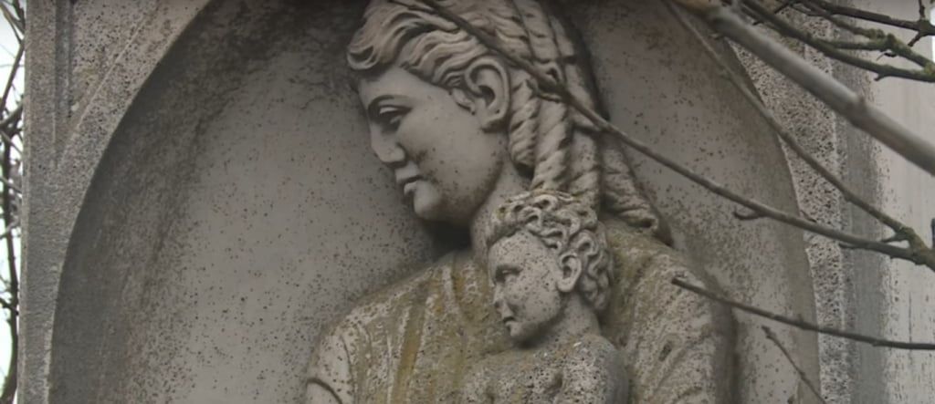 Мифы и легенды Бердянского кладбища - видео