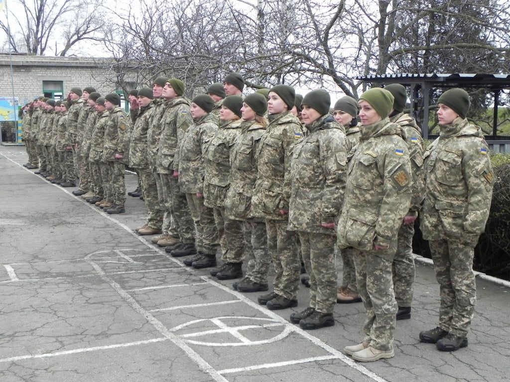 Бердянських військовослужбовців привітали із Днем Збройних Сил України