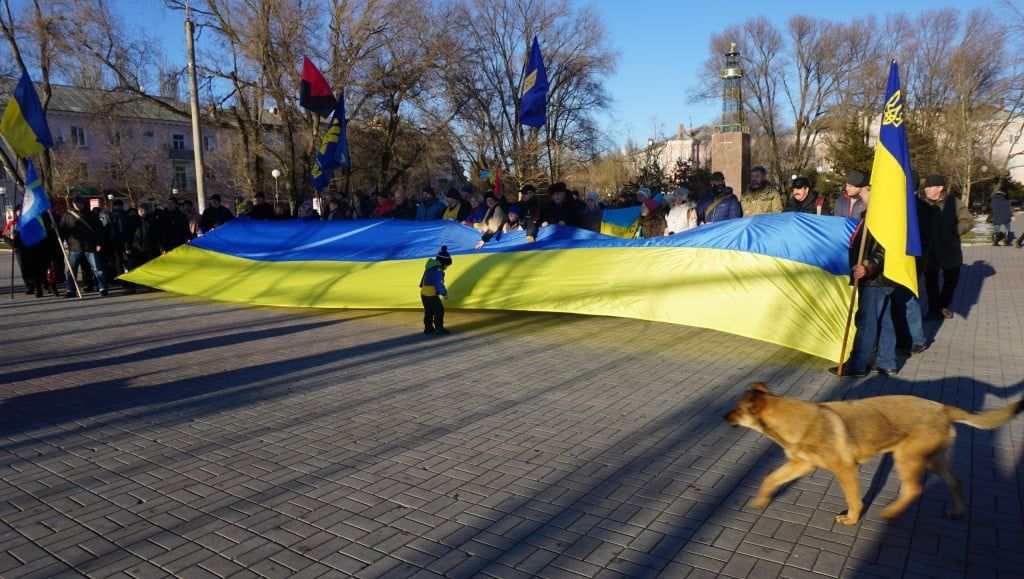 День Соборности Украины в Бердянске отметили митингом и торжественным шествием