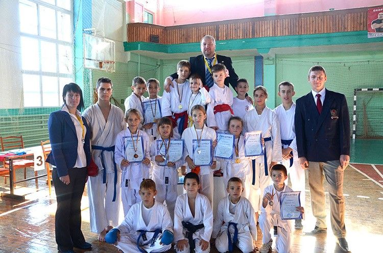 Каратисты из Бердянска приняли участие во II Чемпионате памяти В. Самойлюка