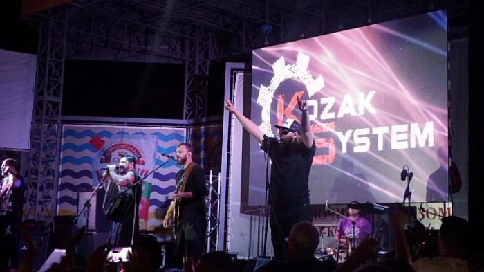 Мэр Бердянска назвал неприемлемым поведение «Kozak System» на концерте ко Дню Независимости Украины