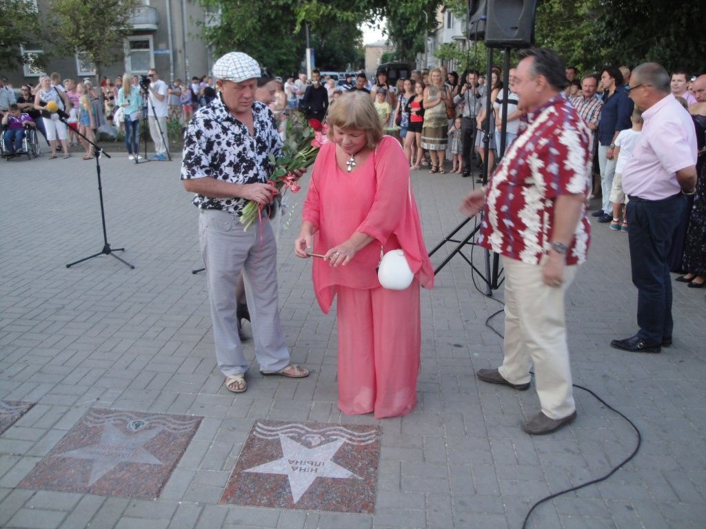 Бердянская алея звезд, пополнилась двумя новыми «обитателями»