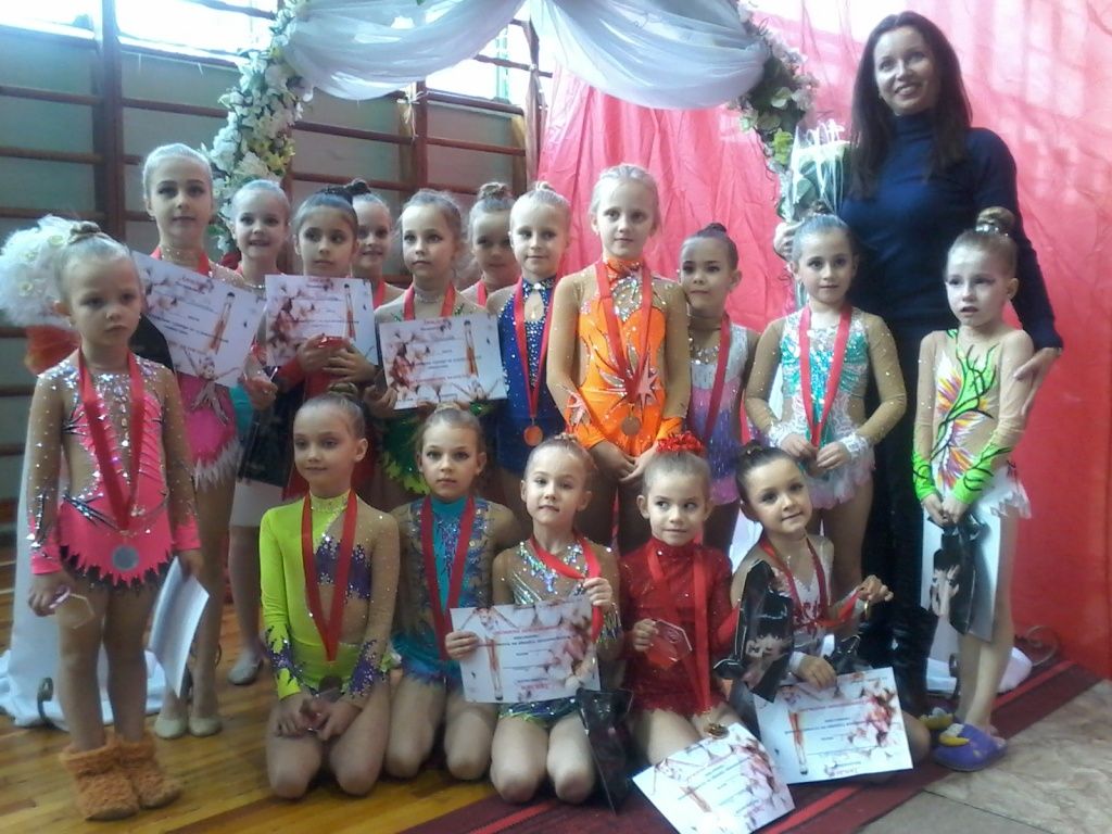 Бердянские гимнастки успешно выступили на турнире "Олимпийские надежды"