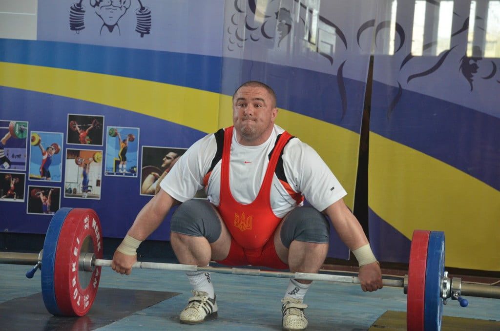 Роман Котляр выиграл золото чемпионата Украины по тяжелой атлетике среди ветеранов