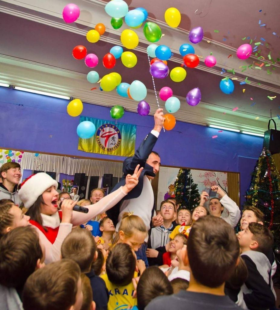 Ежегодно в конце года клуб «Дзаншин» подводит итоги уходящего года и в дружной обстановке празднует Наступающий год