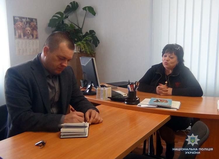 Олег Фомічов провів виїзний прийом громадян в селі Новопетрівка Бердянського району. 
