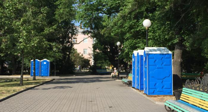 Громадські туалети в Бердянську: депутати наполягають на створенні мережі вбиралень