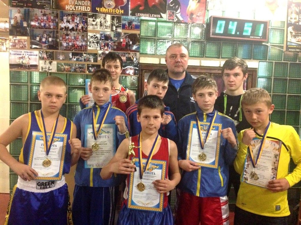 Бердянские боксеры успешно подготовились к домашнему всеукраинскому турниру