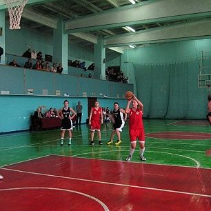 Баскетбол: "Чайка" дважды громит "ХАИ" перед боем с Днепропетровском