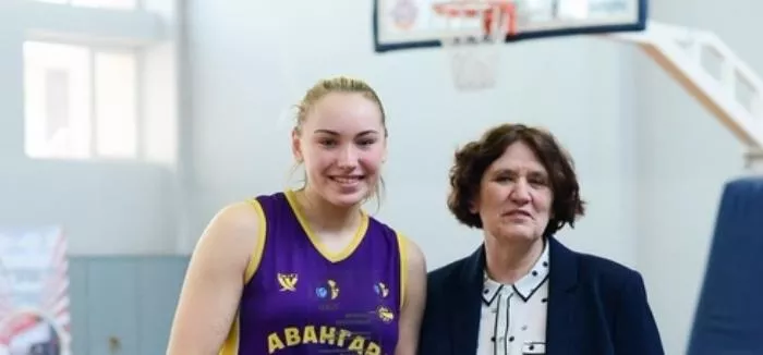 Ольга Яцковец и Ирина Цекова стали серебряными призерами баскетбольного чемпионата Украины