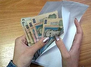 В Бердянске растут долги по зарплатам