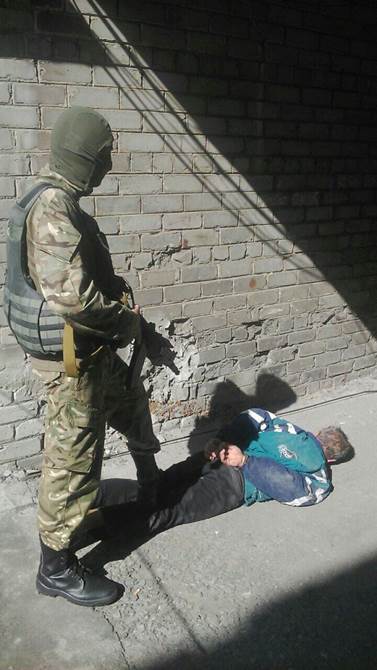 СБУ задержало информаторов террористов в Бердянском районе