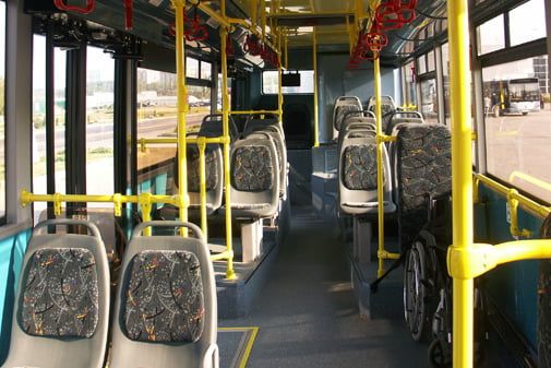 Автобус, следующий к «Велмарту», теперь останавливается по требованию на улице Свободы
