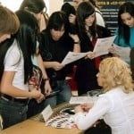 В Бердянске около 1000 человек ознакомилось с работой мобильного центра занятости