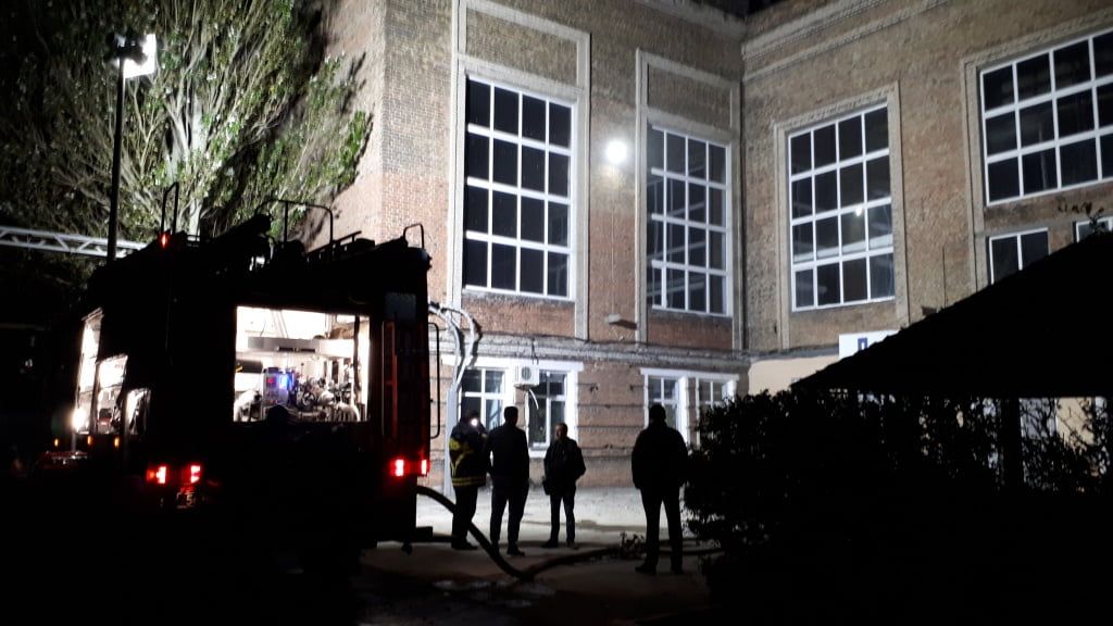 В Бердянську вогнеборці ліквідували пожежу на території підприємства
