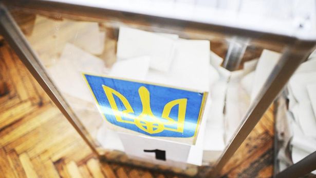 Зафиксированы первые нарушения в ходе голосования в Бердянском избирательном округе