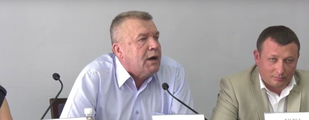 В Бердянске мэр второй раз за неделю досрочно закрыл аппаратное совещание