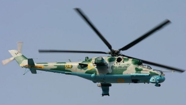 Под Киевом упал военный вертолет МИ-24: один человек погиб, есть раненые (ВИДЕО)