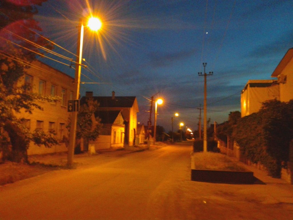 На участке по улице Куйбышева спустя год появилось уличное освещение