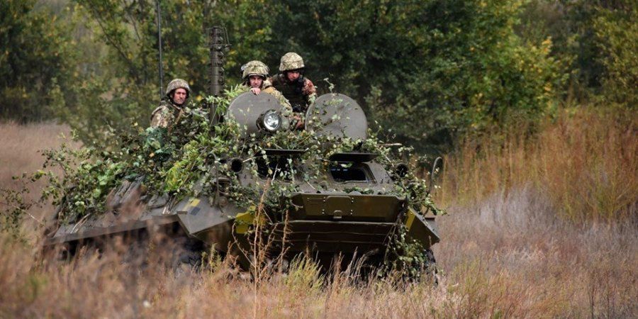 Бойовики на Донбасі 15 разів обстріляли українські позиції, поранений військовий