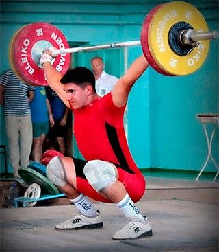 Тяжелая атлетика: бердянец Александр Рабчевский успешно выступил на турнире в Харькове