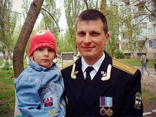 Семья расстрелянного в Крыму офицера из Бердянска ютится по съемным квартирам