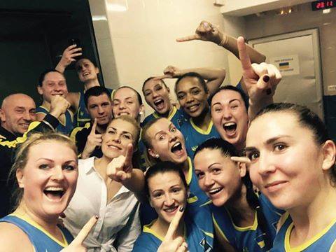 20 очков Анны Зарицкой помогают украинкам сотворить главную сенсацию баскетбольного евроотбора