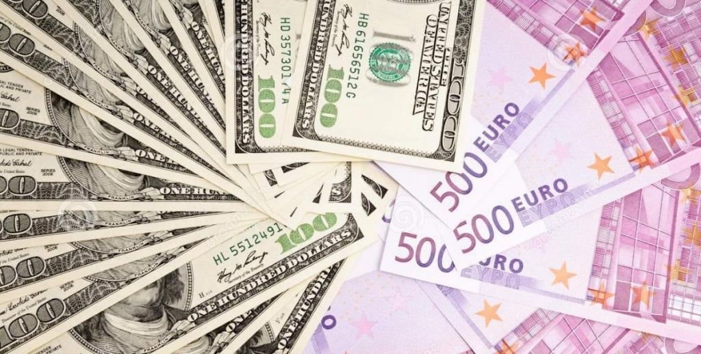 Украинцам планируют с февраля 2019 года разрешить покупку валюты онлайн