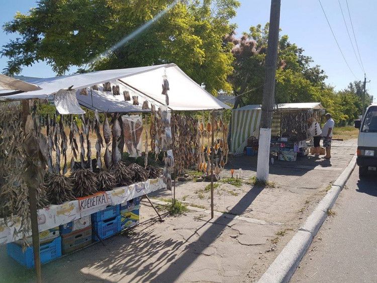 На ринку АКЗ торгувати рибою забороняють