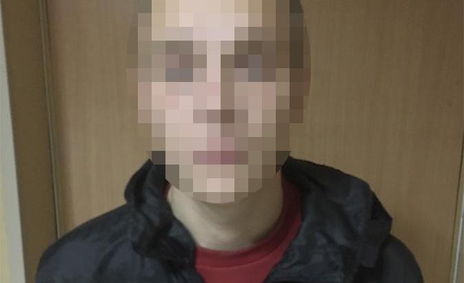 В Бердянську оперативники затримали підозрюваного у скоєнні понад 8 крадіжок майна громадян