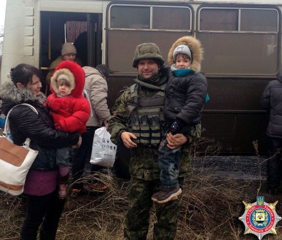 В Дебальцево заработал "зеленый коридор" для эвакуации