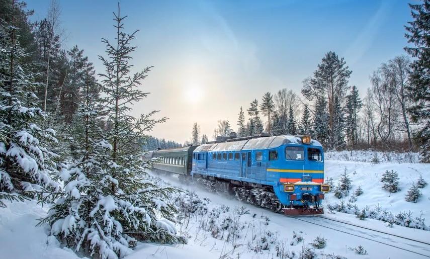 «Укрзализныця» запускает 29 дополнительных поездов на праздники
