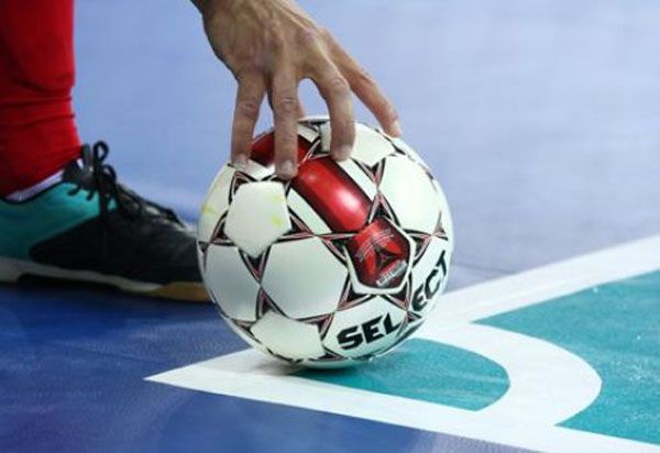«Стекловолокно» выигрывает футбольный турнир среди микрорайонов