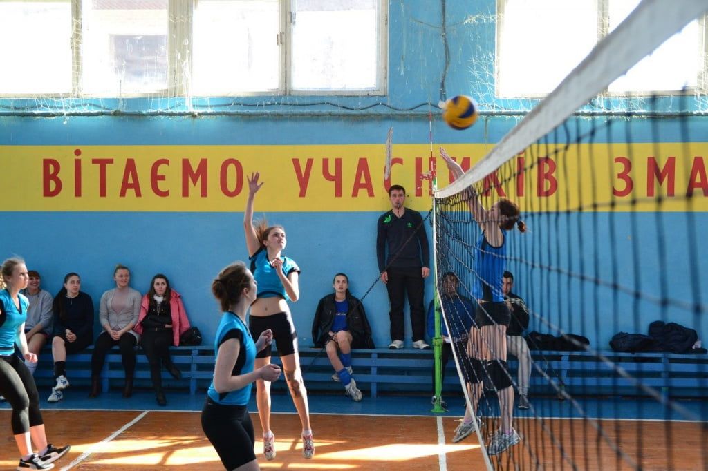 Женская волейбольная команда БГПУ выиграла турнир в Мариуполе