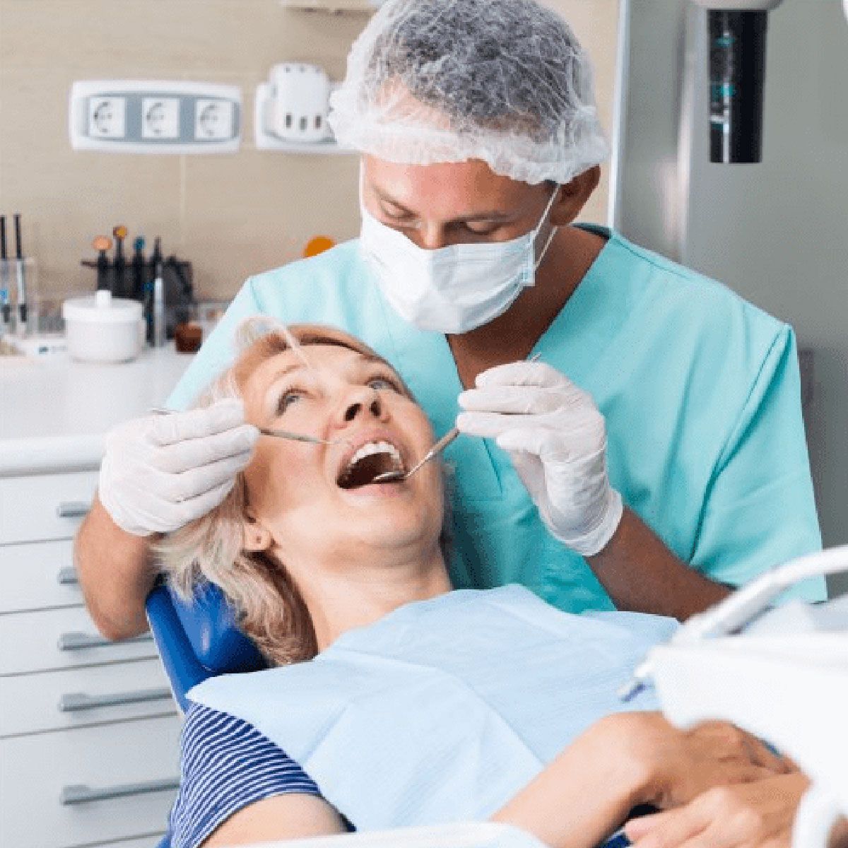 Хирургическая стоматология: виды и стоимость операций