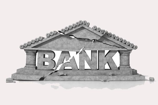 НБУ решил ликвидировать два банка