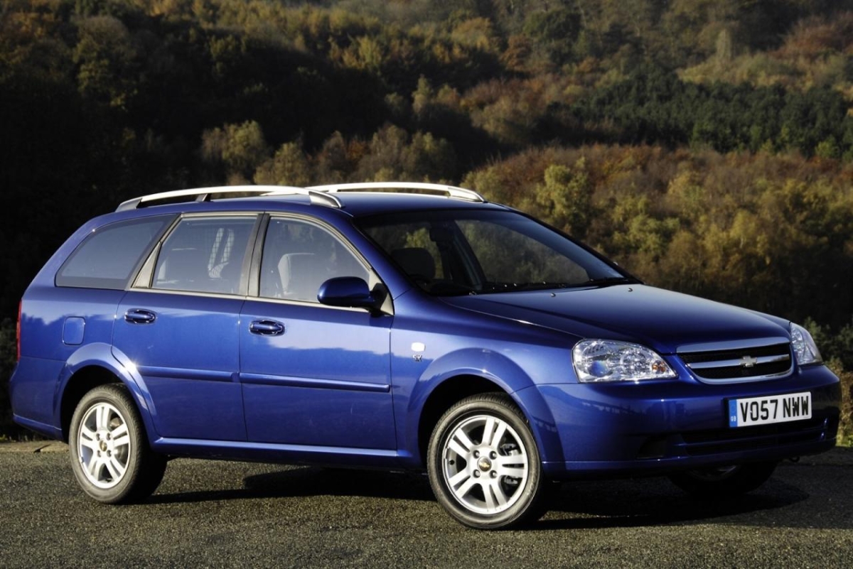 Преимущества и недостатки Chevrolet Lacetti как семейного автомобиля