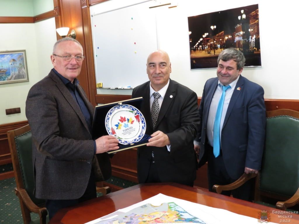 Міський голова Валерій Баранов зустрівся з представниками Асоціації турецьких бізнесменів