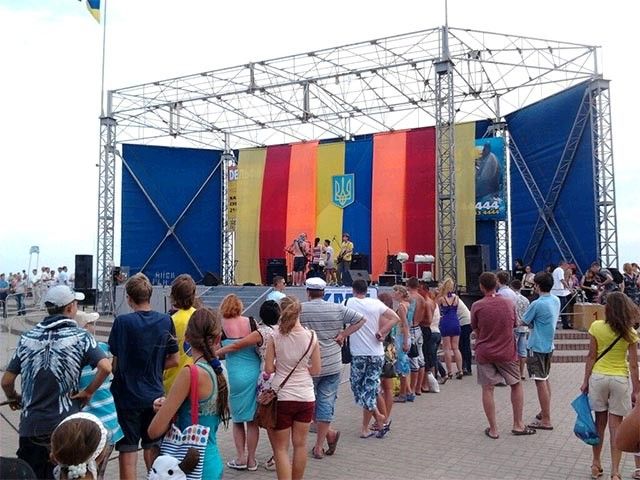 В Бердянске прошел Первый благотворительный рок-фестиваль