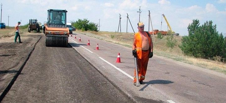 «Облавтодор» делает новую попытку отремонтировать дорогу на Бердянск. Никто не против?