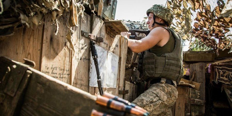 Бойовики 29 разів обстріляли українських військових на Донбасі: п’ятеро поранених