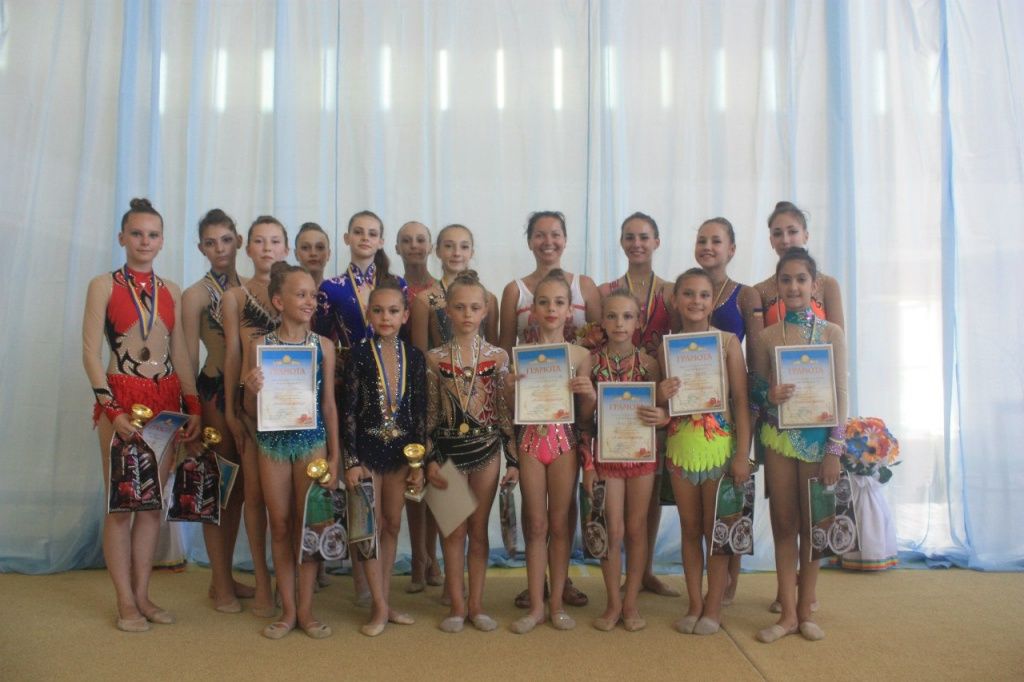 В Бердянске завершился Всеукраинский чемпионат по художественной гимнастике «Азовские Чайки»